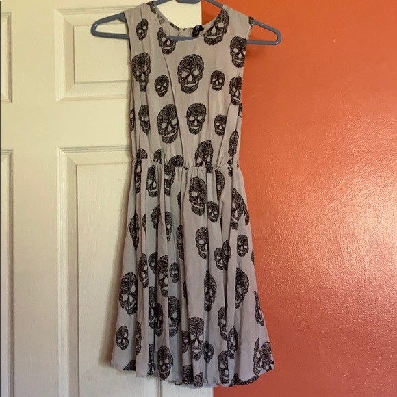h&m skull dress